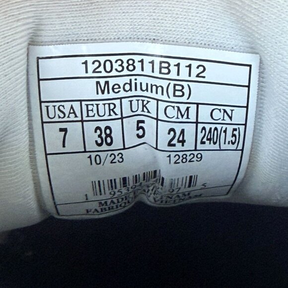 Brooks Adrenaline GTS 23 Athletic Running Shoes Womens 7 Gray Black Knit Upper - Picture 5 of 10